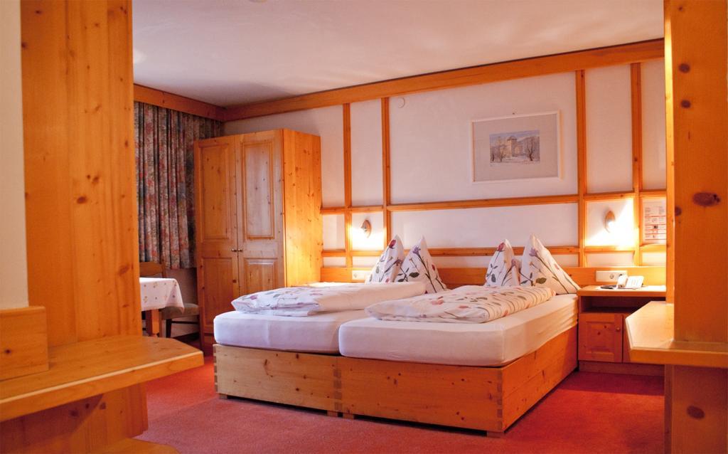 Hotel-Gasthof "Zur Muehle" Kaprun Room photo