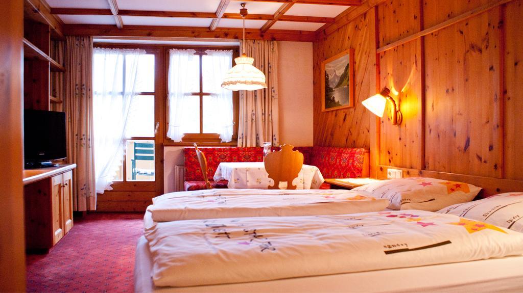 Hotel-Gasthof "Zur Muehle" Kaprun Room photo
