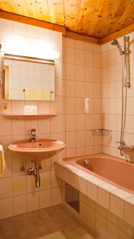 Hotel-Gasthof "Zur Muehle" Kaprun Room photo